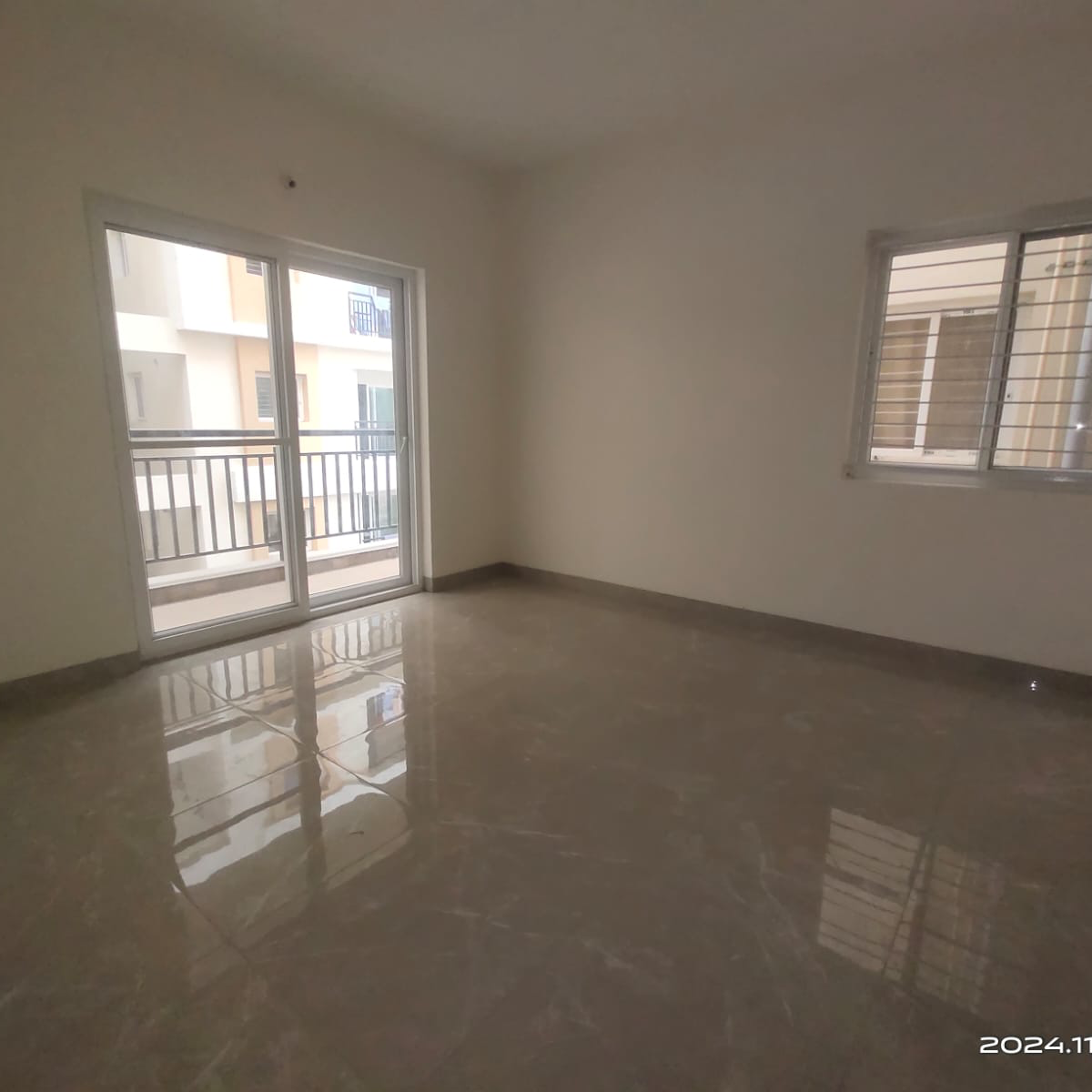 2 BHK Apartment For Sale in Hallmark Vesta