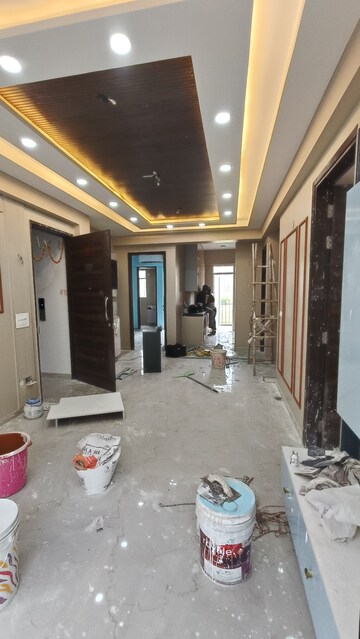 Parking in 3.5 BHK Apartment at M3M Soulitude, Sector 89 – for Rent