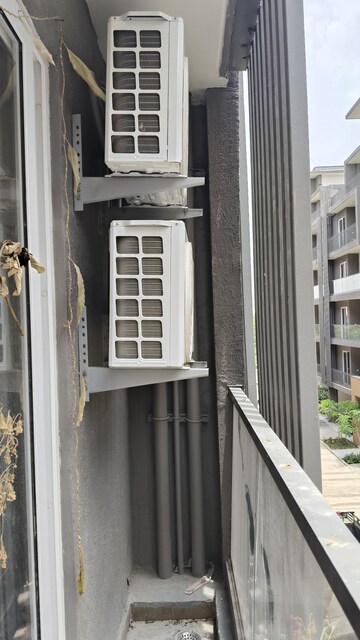 Balcony in 3.5 BHK Apartment at M3M Soulitude, Sector 89 – for Rent