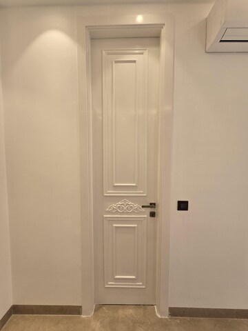 Building Lobby in 3 BHK Builder Floor at Defence Colony – for Rent