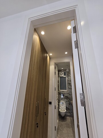 Building Lobby in 3 BHK Builder Floor at Defence Colony – for Rent