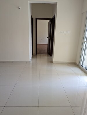 Room in 2 BHK Apartment at Puravankara Silversands, Mundhwa – for Sale
