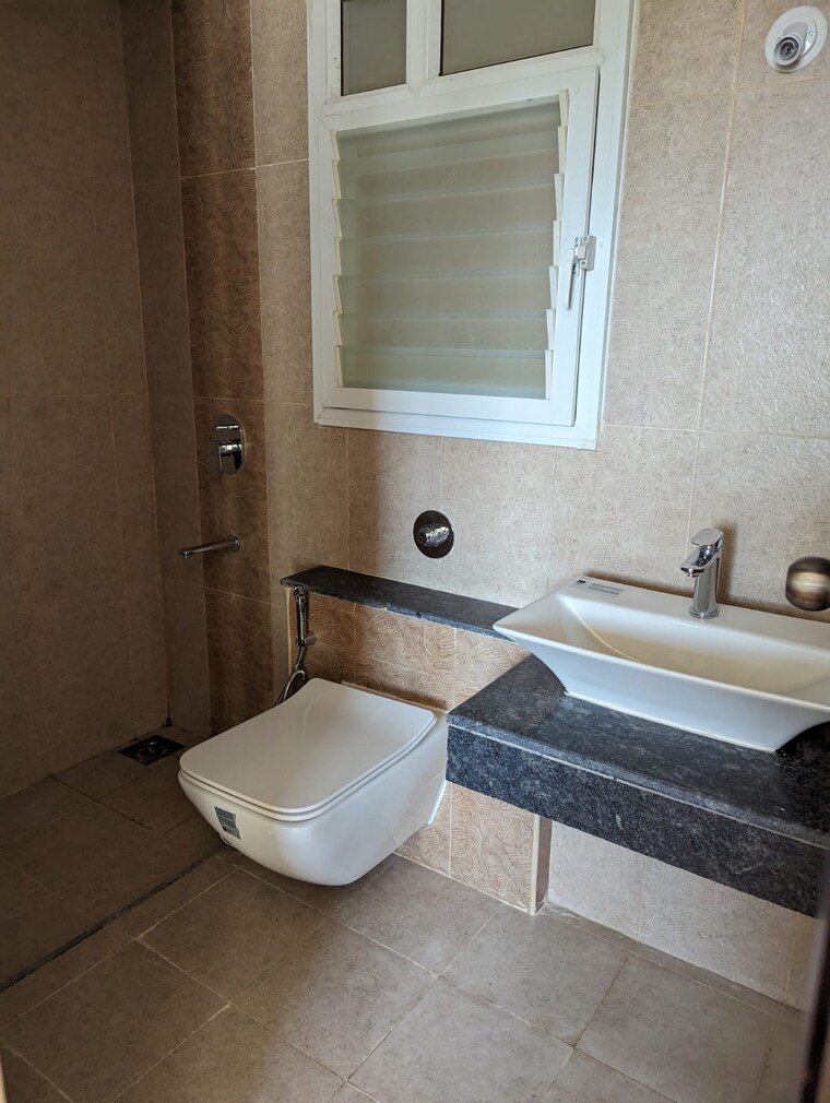 Bathroom, puravankara-silversands 2 Bedroom 798 Sq.Ft. Apartment In Mundhwa Pune 8755239