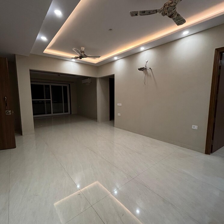 Living Room, sector 43 3 Bedroom 3200 Sq.Ft. Builder Floor In Sector 43 Gurgaon 8755226