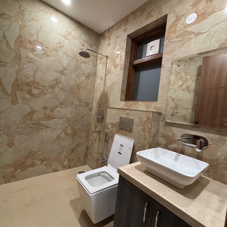 Bathroom, sector 43 3 Bedroom 3200 Sq.Ft. Builder Floor In Sector 43 Gurgaon 8755226