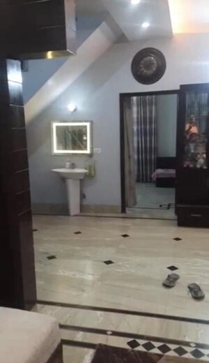 Bathroom in 4 BHK Independent House at Laxman Vihar Phase 2 – for Sale