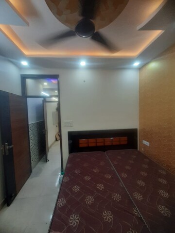1 BHK Builder Floor For Rent in Rohini Sector 7