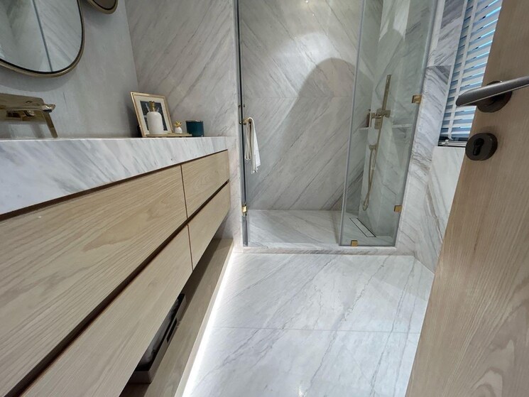 Bathroom, lodha-trump-tower 4 Bedroom 1680 Sq.Ft. Apartment In Worli Mumbai 8755333