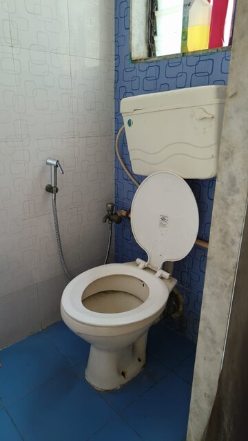 Bathroom in 1 BHK Apartment at Ajay Apartment, Santacruz West – for Rent