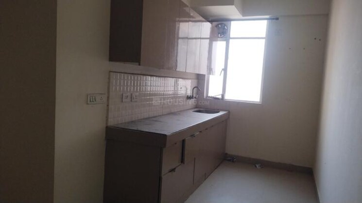 Kitchen, paras-dews 4 Bedroom 2275 Sq.Ft. Apartment In Sector 106 Gurgaon 8755484