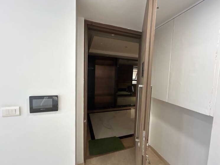 Bathroom, lodha-the-park-trump-tower 2 Bedroom 893 Sq.Ft. Apartment In Worli Mumbai 8755507