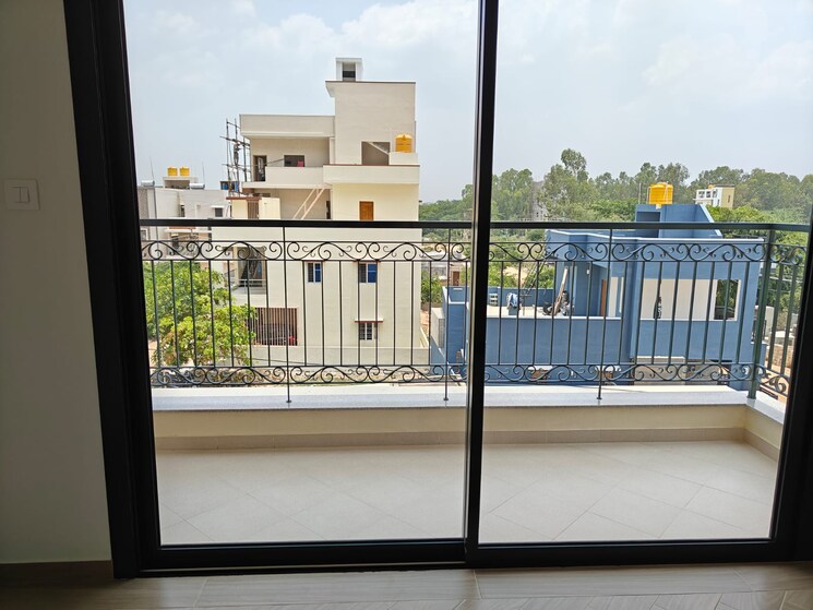 Balcony, sobha-victoria-park 4 Bedroom 2799 Sq.Ft. Penthouse In Hennur Road Bangalore 8755500