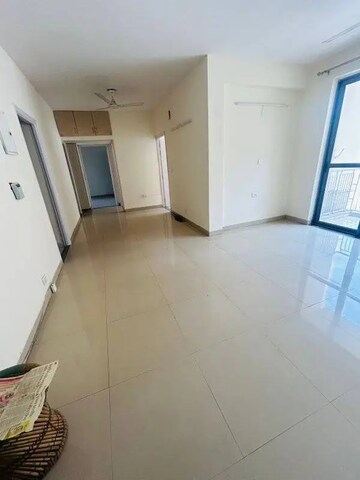 Living Room in 2 BHK Apartment at Unitech Uniworld Gardens, Sector 47 – for Rent