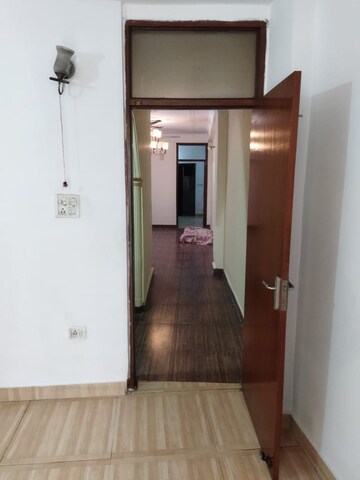 Room in 1 BHK Builder Floor at Freedom Fighters Enclave – for Rent