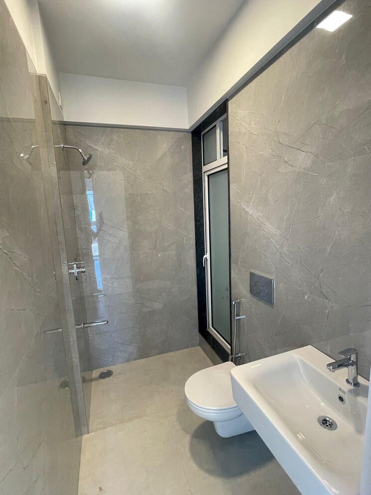 Bathroom, juinagar 2 Bedroom 715 Sq.Ft. Apartment In Juinagar Navi Mumbai 8755622
