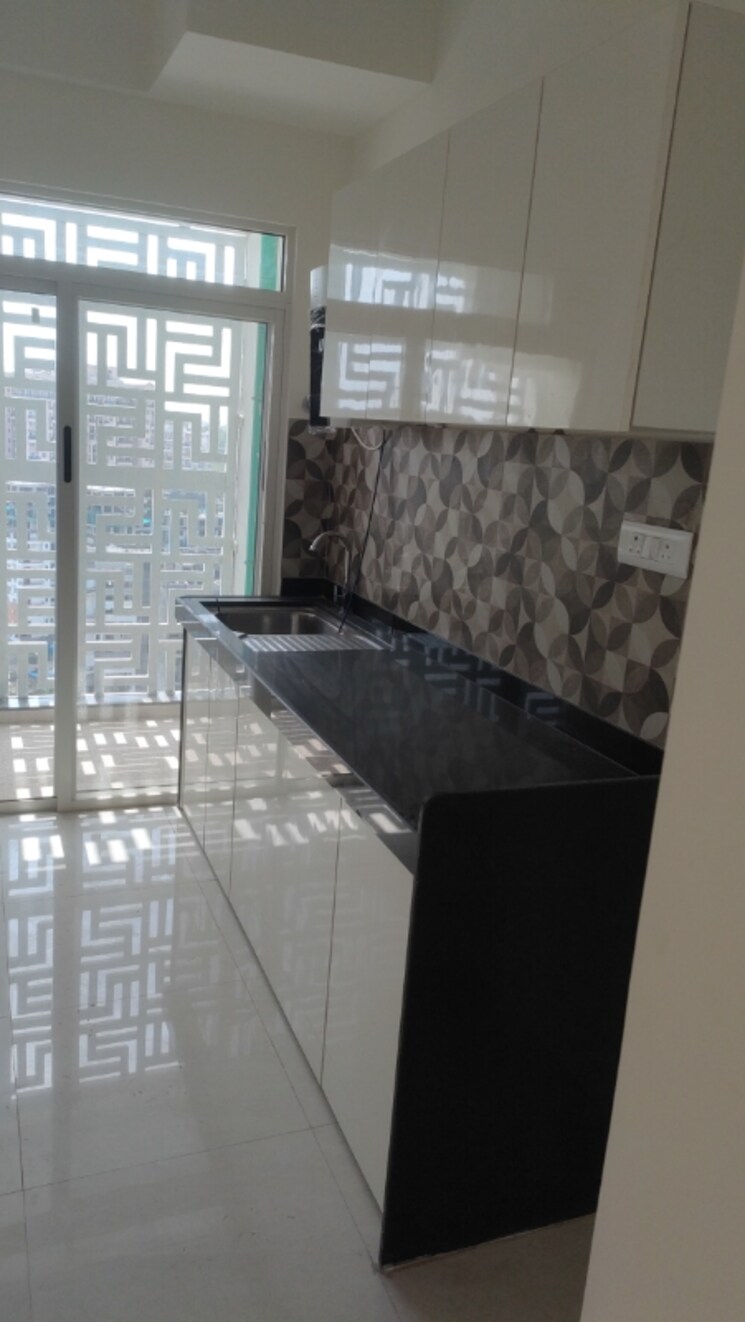 Kitchen, lodha-bella-vita 3 Bedroom 1005 Sq.Ft. Apartment In Nibm Road Pune 8755730