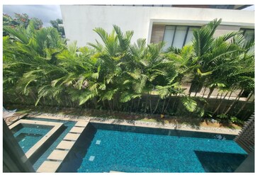 Swimming Pool in 5 BHK Villa at Embassy Boulevard, Yelahanka – for Sale