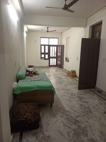 Bedroom in 3 BHK Apartment at Manimajra – for Rent