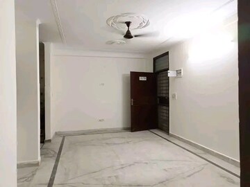 Living Room in 2 BHK Builder Floor at Saket – for Rent