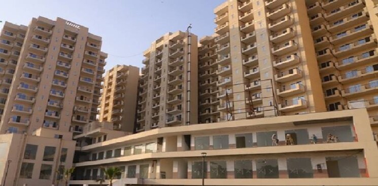 Exterior View, emaar-gurgaon-greens 3 Bedroom 1650 Sq.Ft. Apartment In Sector 102 Gurgaon 8755881