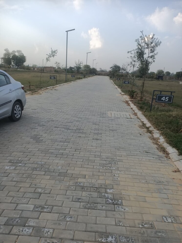  Parking, adore-smart-city  145 Sq.Yd. Plot In Sector 97 Faridabad 8756014