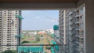 Swimming Pool in 3.5 BHK Apartment at Lodha Bella Vita, Nibm Road – for Rent