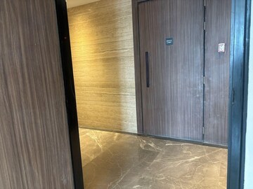 Room in 2 BHK Apartment at Lodha Kiara, Worli – for Rent