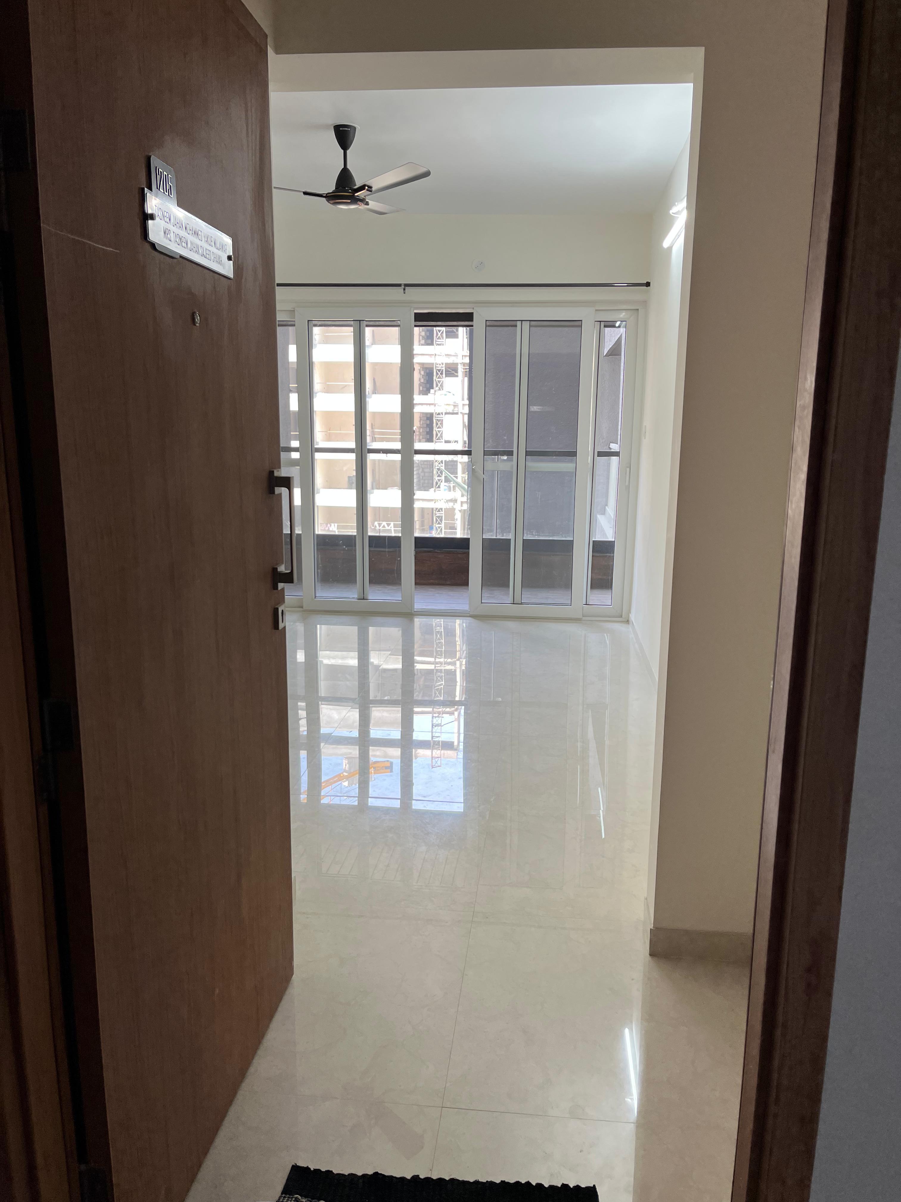 2 BHK + Extra Room Apartment For Rent in Majestique Marbella Phase 1