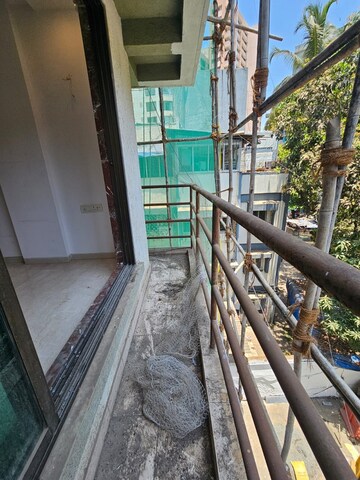 Balcony in 2 BHK Apartment at Khar West – for Rent