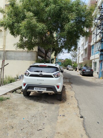  Plot – Exterior View View at Hosur Road - for Sale