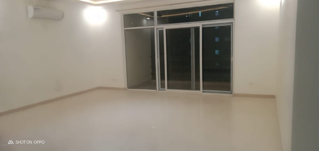 3.5 BHK + Servant Room Builder Floor For Rent in Rohtas Presidential Arcade
