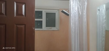 Room in 3.5 BHK Builder Floor at Rohtas Presidential Arcade, Vibhuti Khand – for Rent
