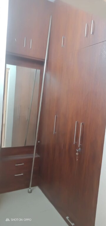 Furnished Amenities in 3.5 BHK Builder Floor at Rohtas Presidential Arcade, Vibhuti Khand – for Rent