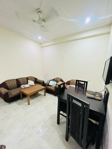 Master Bedroom in 2 BHK Builder Floor at Sector 52 – for Rent