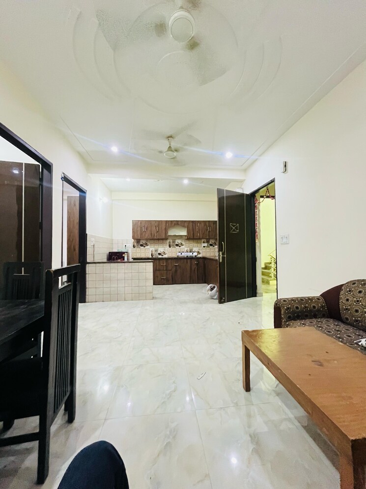 Living Room, sector 52 2 Bedroom 1350 Sq.Ft. Builder Floor In Sector 52 Gurgaon 8756473