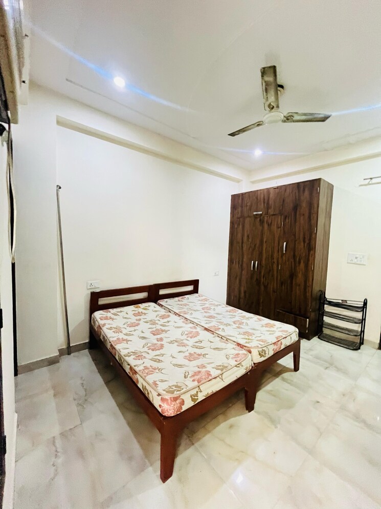 Bedroom, sector 52 2 Bedroom 1350 Sq.Ft. Builder Floor In Sector 52 Gurgaon 8756473
