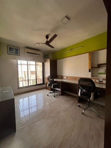 Living Room in 4 BHK Apartment at Thakur Jewel Tower, Kandivali East – for Rent