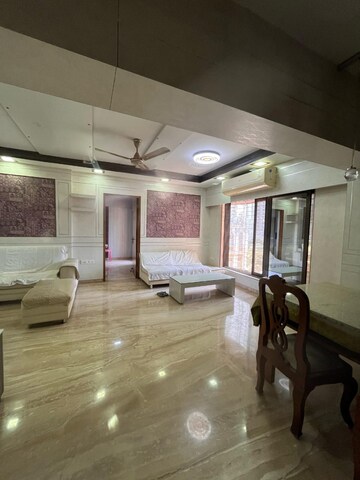 Parking in 4 BHK Apartment at Thakur Jewel Tower, Kandivali East – for Rent