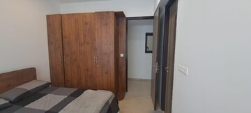 Room in 2 BHK Apartment at Lodha The Park, Worli – for Rent