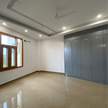 Room in 3 BHK Apartment at Chattarpur – for Sale