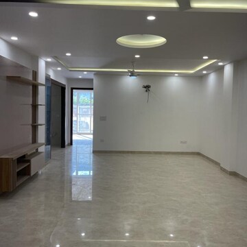 Room in 3 BHK Apartment at Chattarpur – for Sale