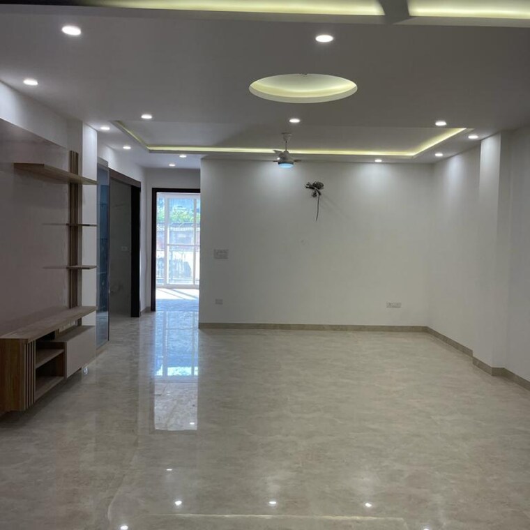 Room, chattarpur 3 Bedroom 1350 Sq.Ft. Apartment In Chattarpur Delhi 8756558