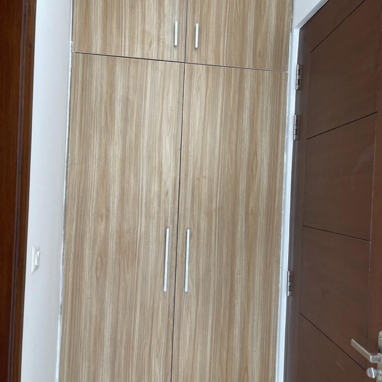 undefined, chattarpur 3 Bedroom 1350 Sq.Ft. Apartment In Chattarpur Delhi 8756558