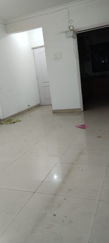 Room in 1 BHK Apartment at Suncity Complex, Powai – for Rent