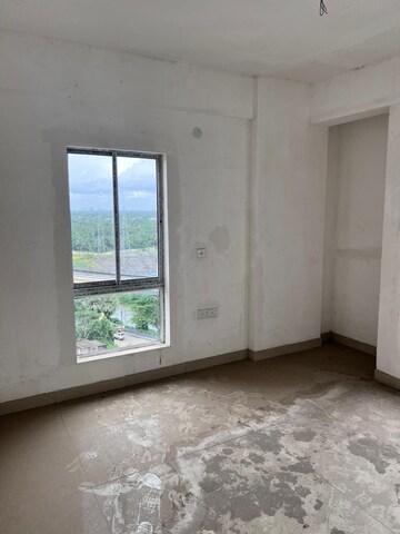 Room in 3 BHK Apartment at Rajat Avante, Joka – for Rent
