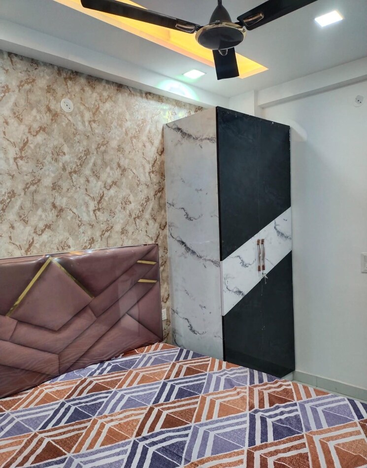 Team Area, burari 3 Bedroom 1150 Sq.Ft. Builder Floor In Burari Delhi 8756622