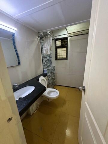 Bathroom in 4 BHK Apartment at Suchidham Complex, Goregaon East – for Rent