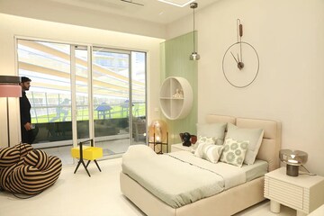 Room in 4 BHK Apartment at VVIP Mangal, Raj Nagar Extension – for Sale