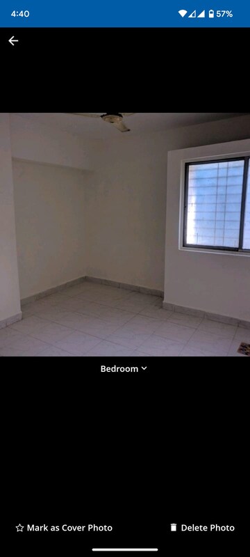 Room in 2 BHK Apartment at Tingre Nagar – for Rent