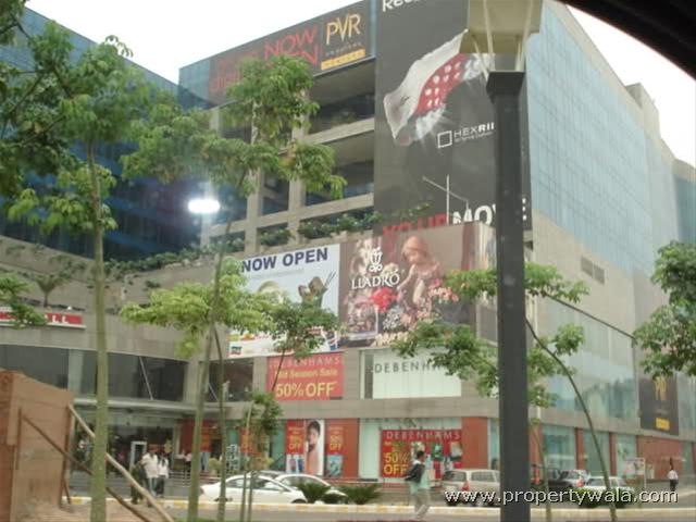 Retail Shop For Sale in Trehan Iris Broadway